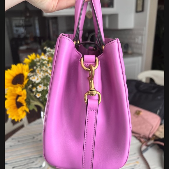 Candy Pink 🍭 G U C C I  B A G - Picture 6 of 8
